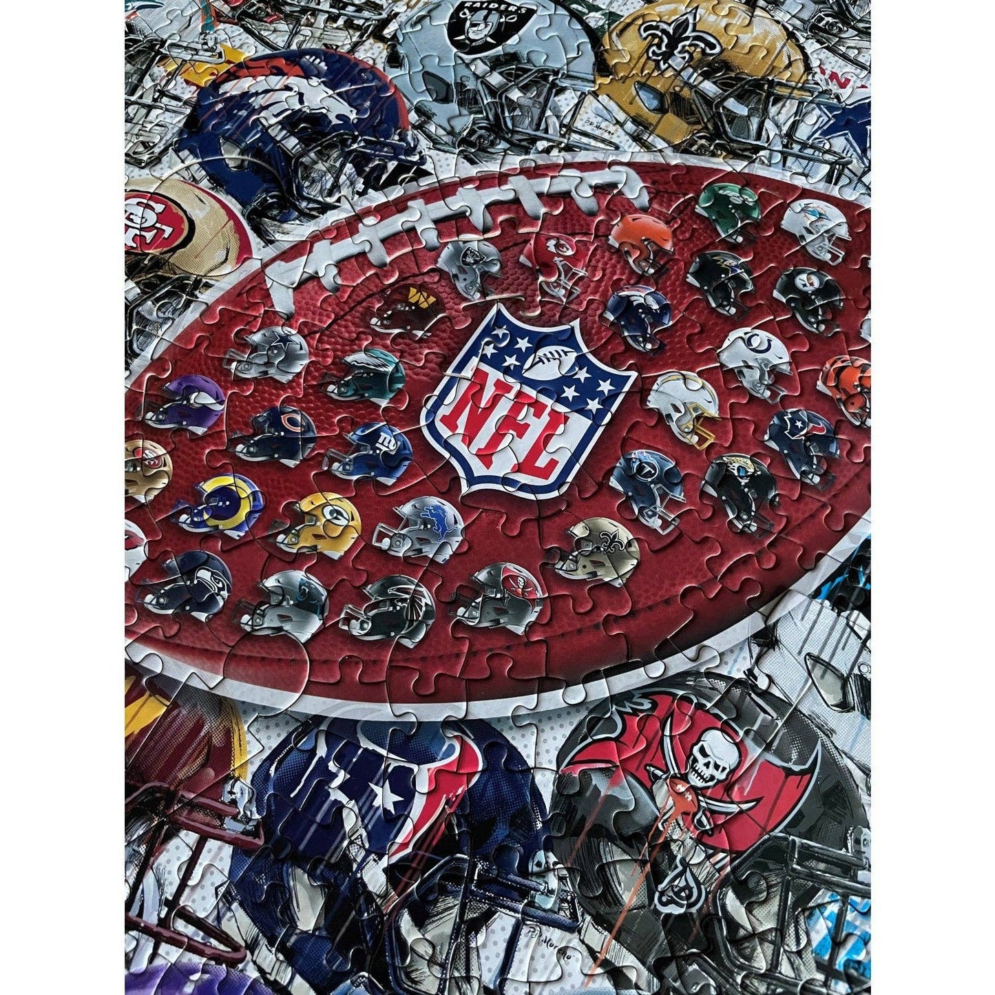 NFL - Helmet Drip Art 500pc