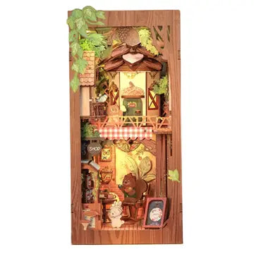 Book Nook: Squirrel Collector with Dust Cover