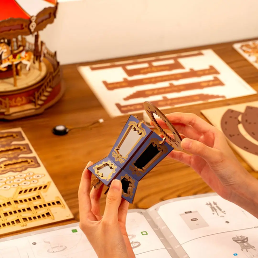 Mechanical Music Box: Classic Carousel