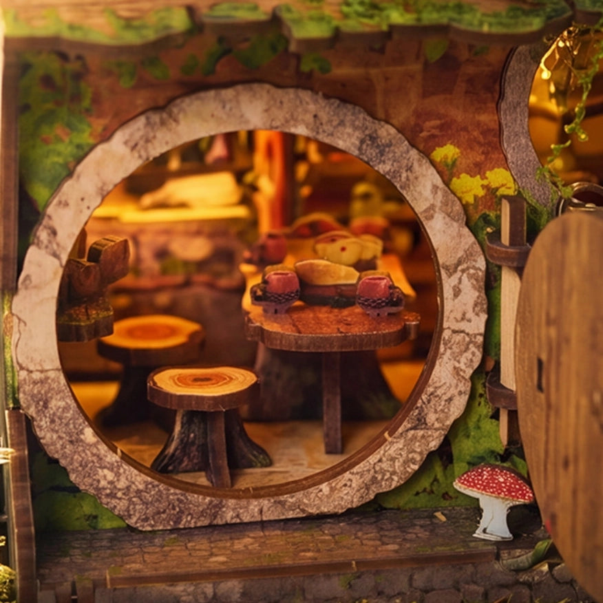 Miniature House Kit: Woodland Daisy Cabin