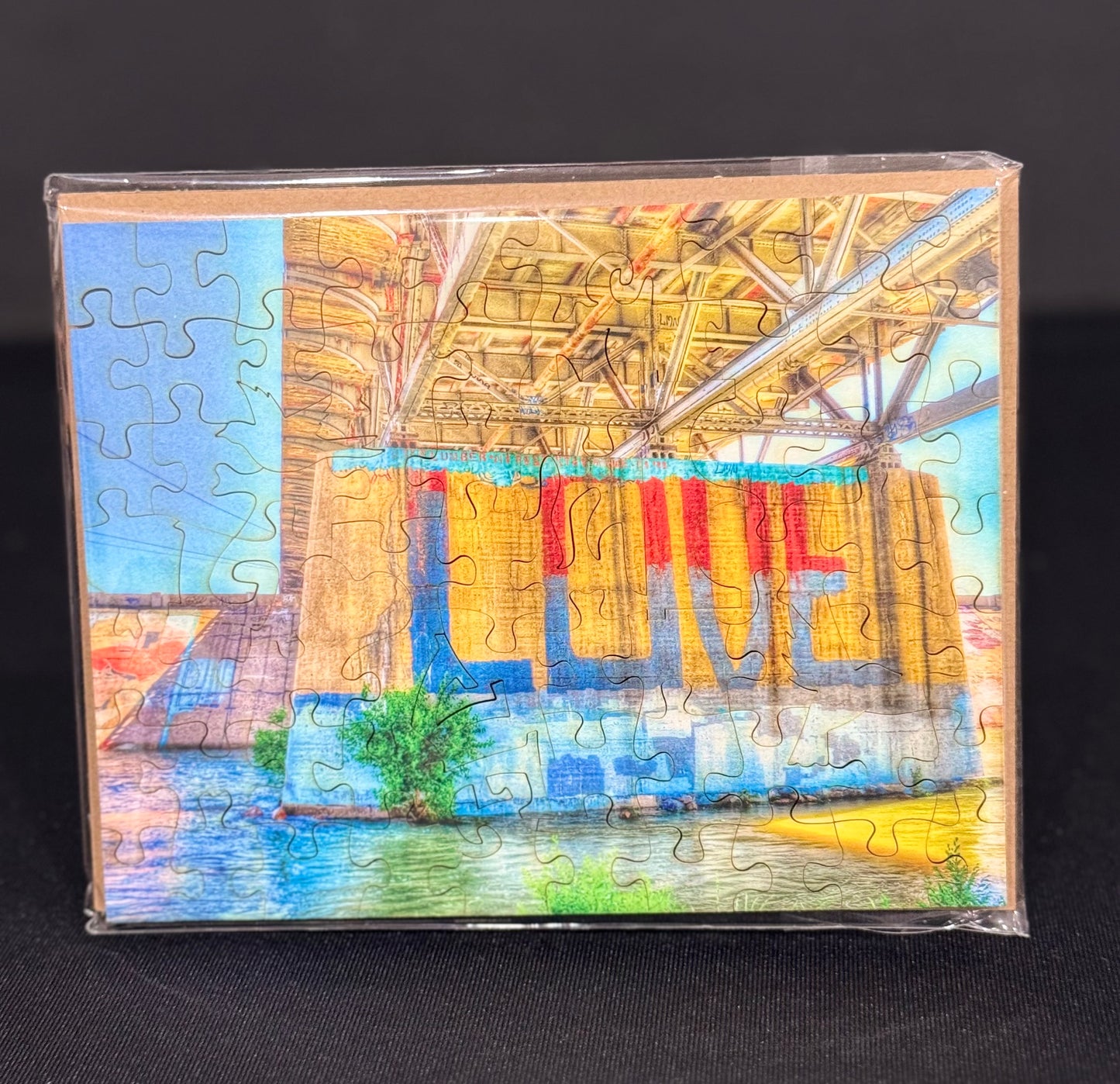 Love Under the Bridge by Linda Cates 72pc