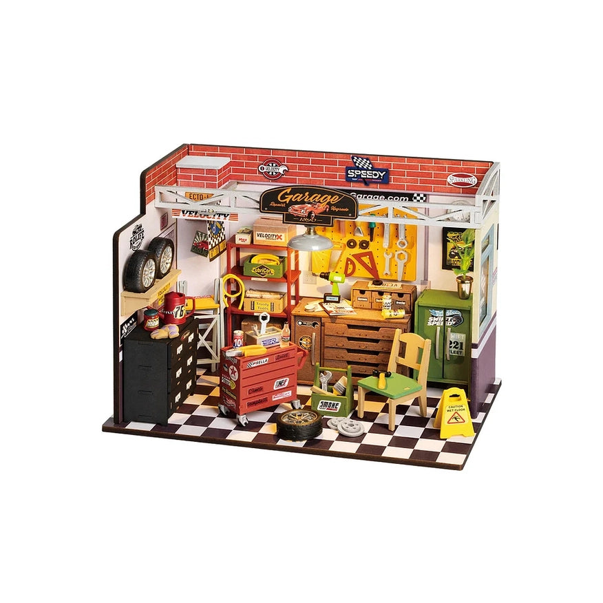 Miniature House Kit: Garage Workshop