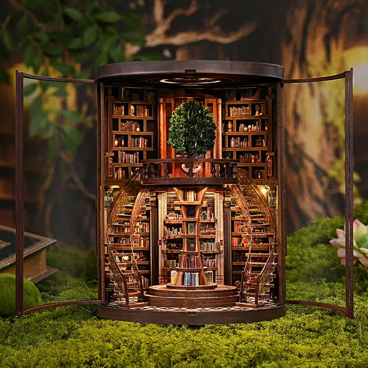 Book Nook: Tree of Knowledge
