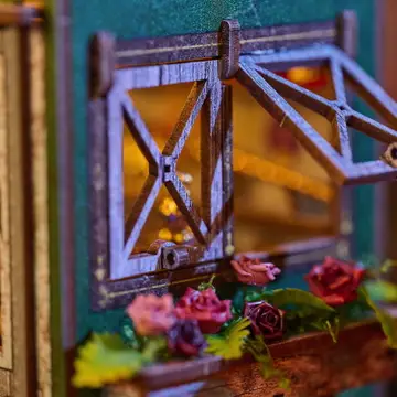 Miniature House Kit: Magic Shop