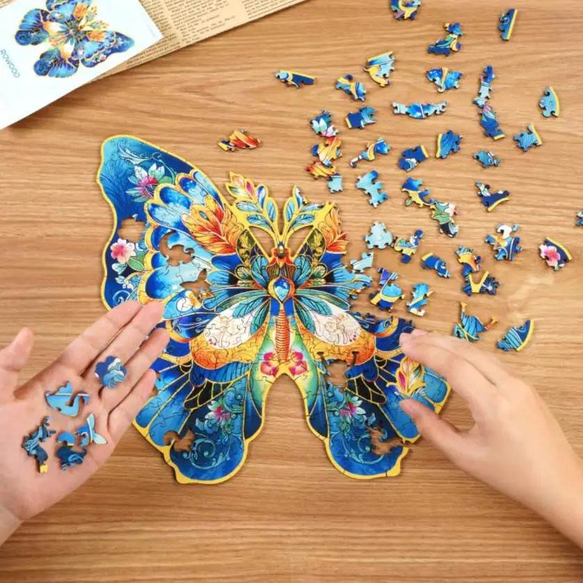 Morpho Helena Wood Puzzle 200pc